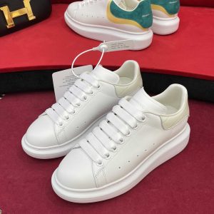 Alexander McQueen Sneakers Little White Shoes White Calfskin Cowhide Spring/Summer Collection